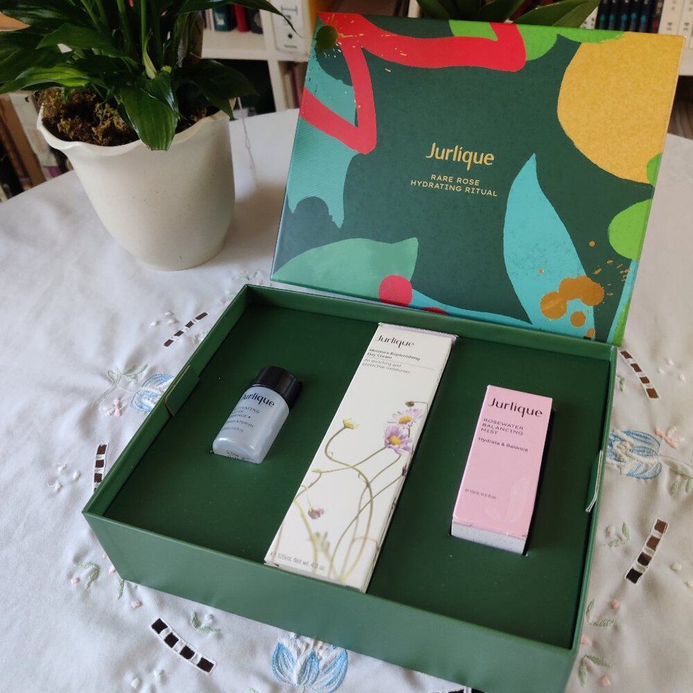 NIB Jurlique Rare Rose Hydrating Ritual Set *Water Essence *Day Cream *Rose Mist